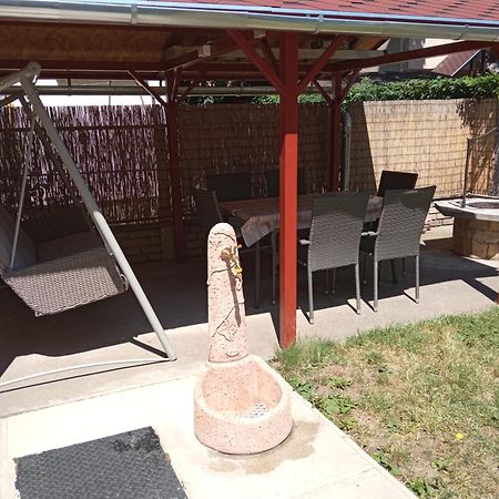 Gyoengyvirag Apartmanhaz Hajdúszoboszló Exteriér fotografie