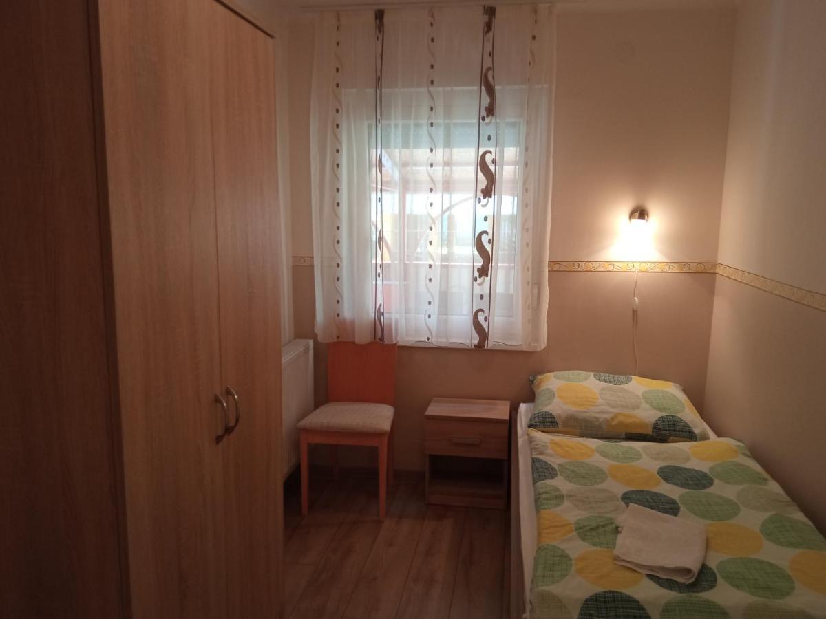 Gyoengyvirag Apartmanhaz Hajdúszoboszló Exteriér fotografie