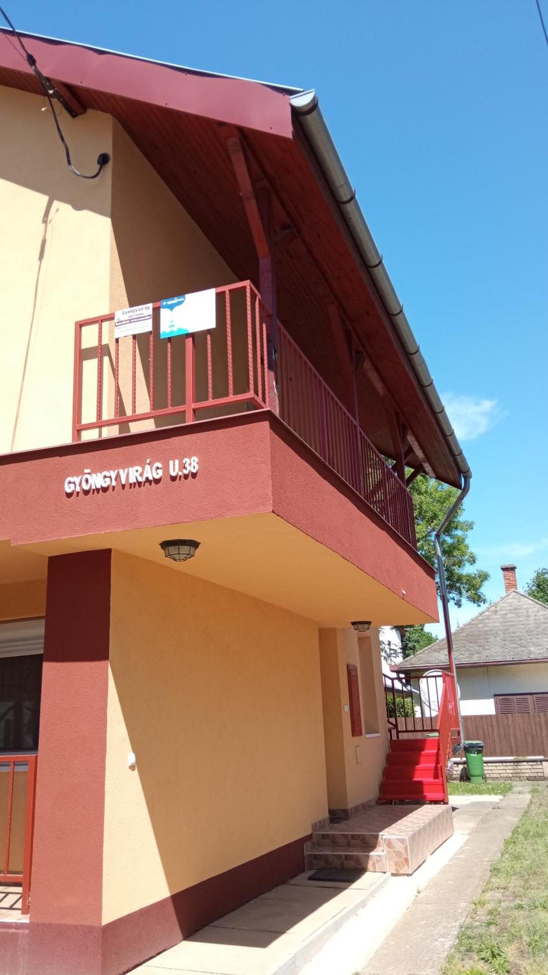 Gyoengyvirag Apartmanhaz Hajdúszoboszló Exteriér fotografie